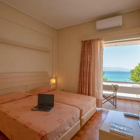 Kypreos Hotel 2*