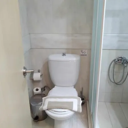 Kypreos Hotel Kamena Vourla